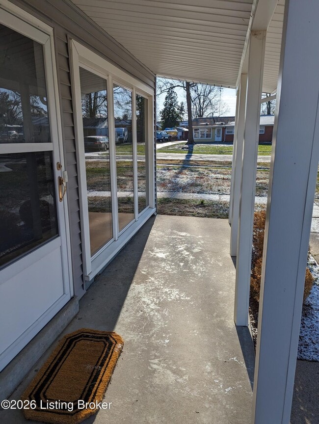 Building Photo - 1701 Brentmoor Ln