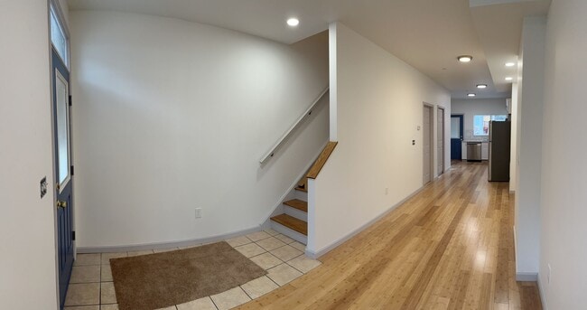 Building Photo - Millvale House