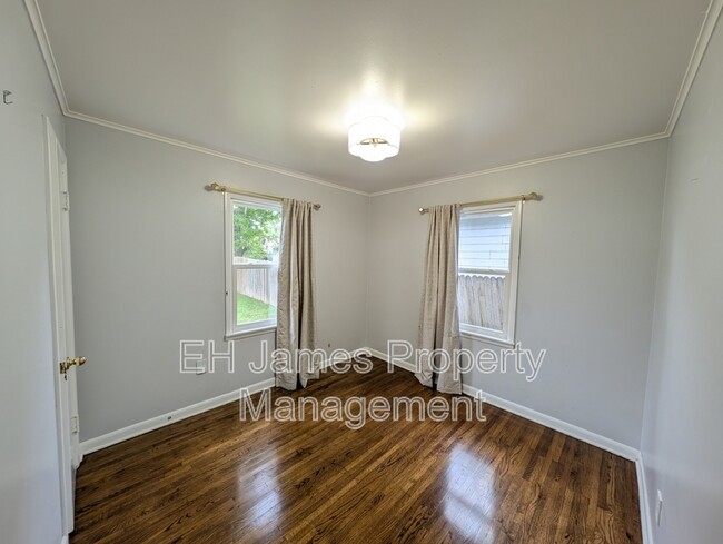 Building Photo - 3503 E 30th Pl