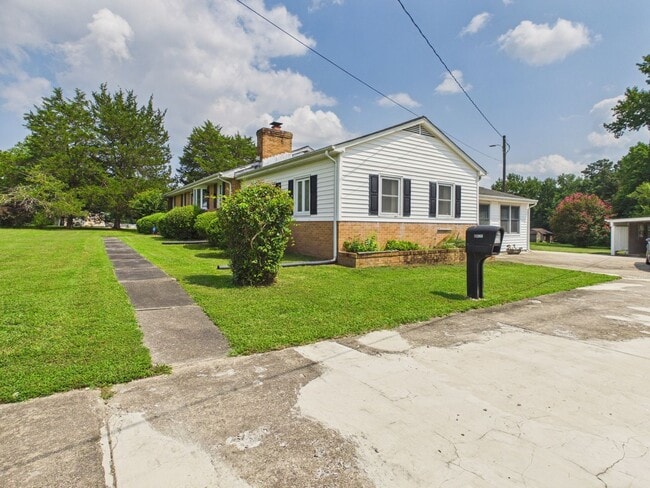 Building Photo - 11625 Reedy Branch Rd