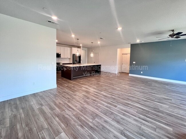 Building Photo - 2321 S Purdue Ave