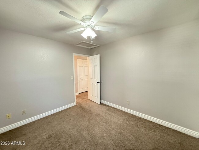 Building Photo - 3942 W Rene Dr