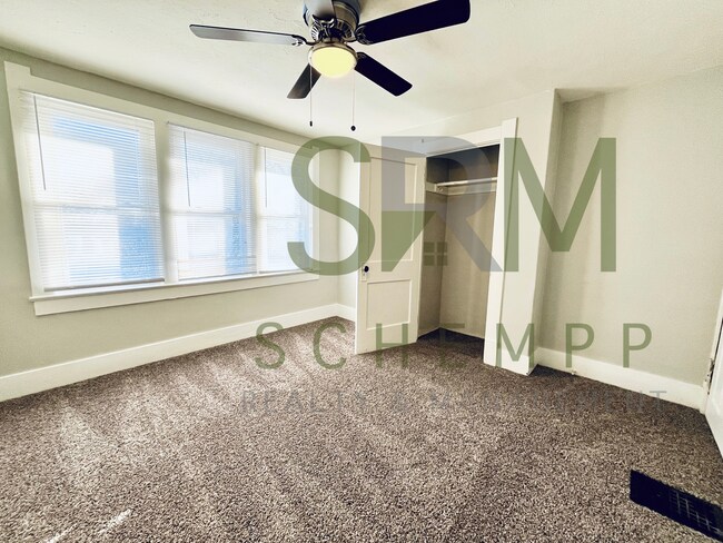 Building Photo - 4307 S 3rd St