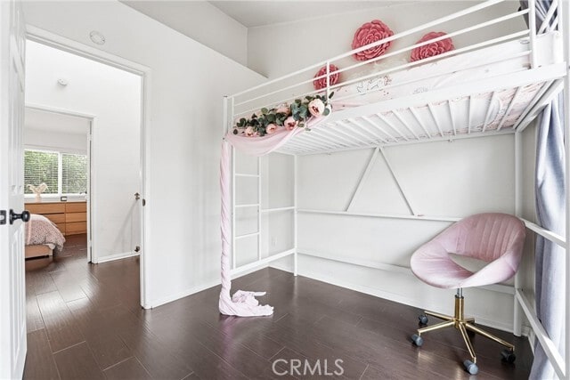 Building Photo - 334 S Walnut Ave