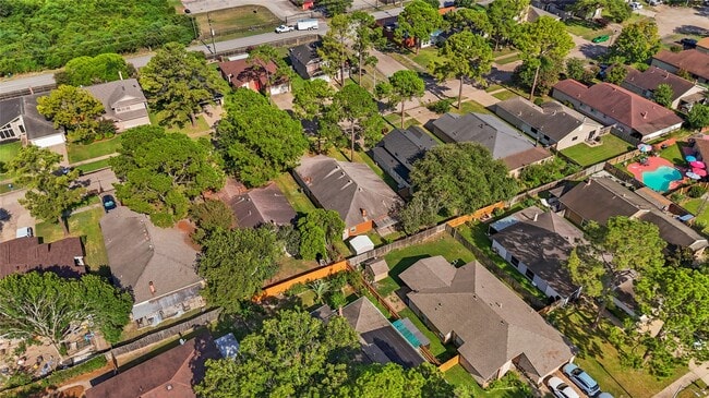 Building Photo - 8118 Vista Del Sol Dr