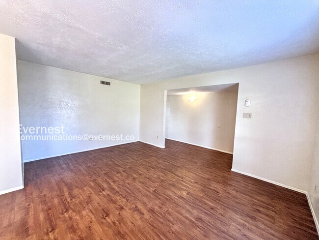 Building Photo - 5503 Canyon Forest Dr