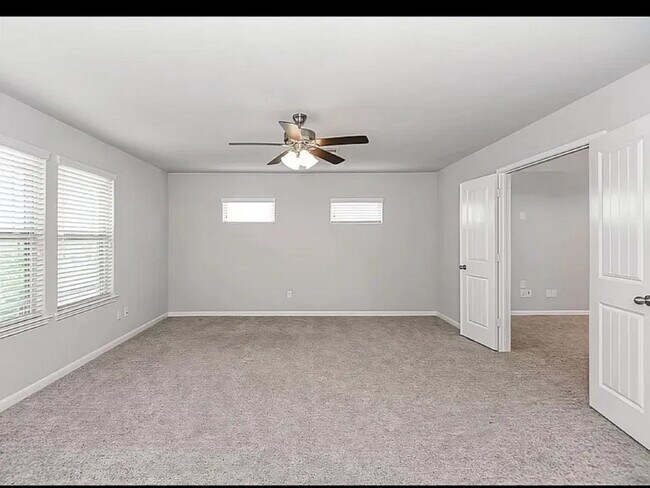 Building Photo - 28706 Forest Pass Ln