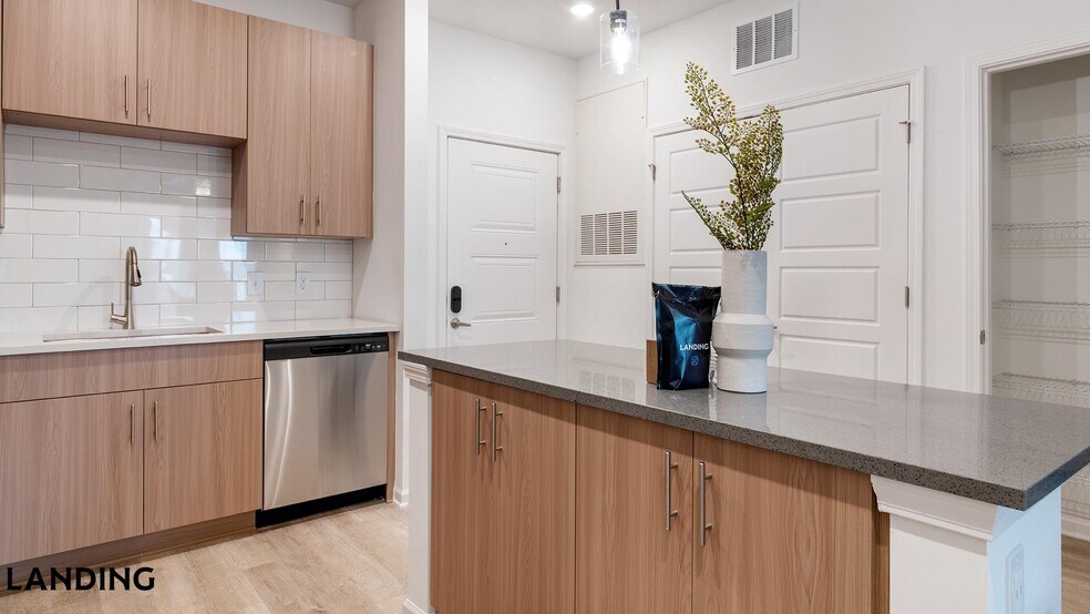 Building Photo - 4355 Tapestry Headwaters Dr