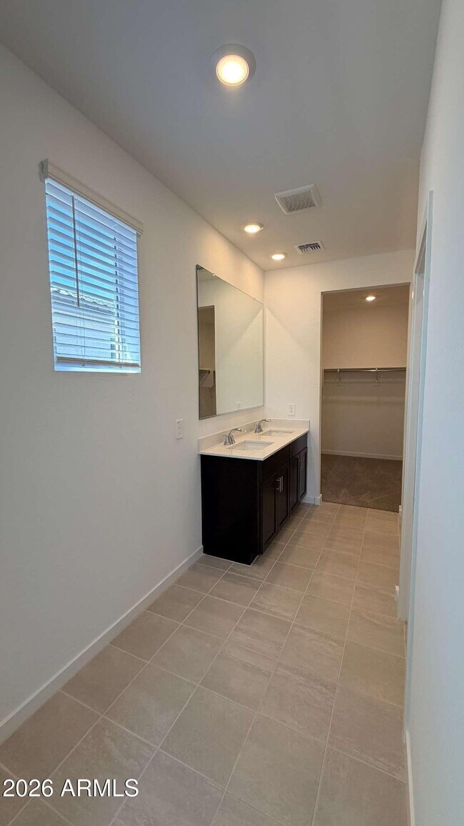 Building Photo - 2379 Fortana Dr