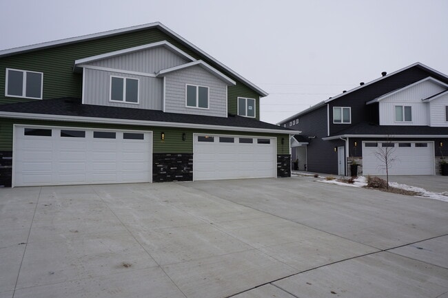 Building Photo - 3811 Stacy Dr