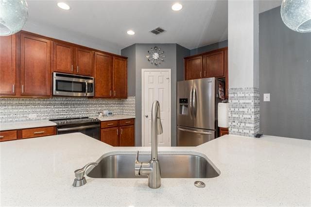 Building Photo - 5804 Pebble Ridge Dr