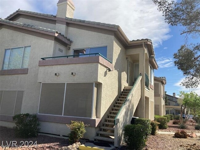 Building Photo - 5710 E Tropicana Ave