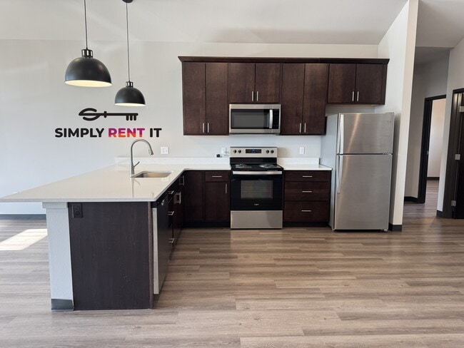 Building Photo - New 3 Bedroom, 3 Bathroom Sublease Brick Towne Ames Townhome