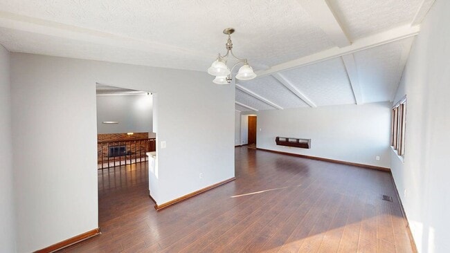 Building Photo - 3919 Quail Hollow Dr