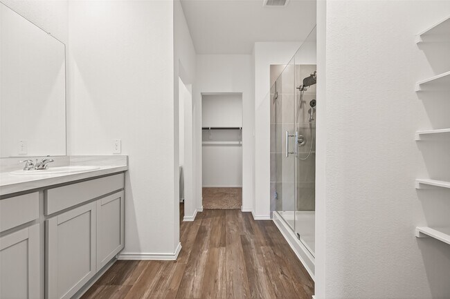 Building Photo - 24721 Majestic Cone Ln