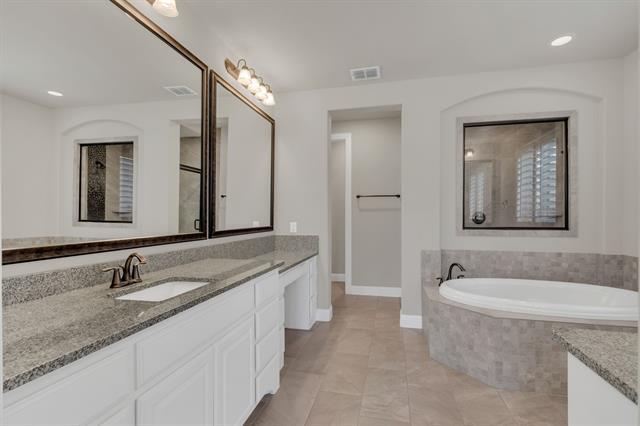 Building Photo - 2905 Vaquero Ln