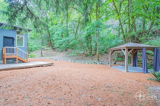 Building Photo - 1328 NW 5th Ave