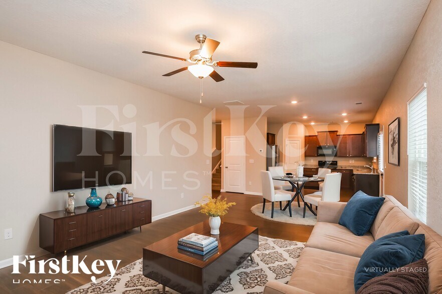 Building Photo - 811 Walnut Creek Cir