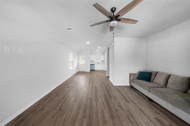 Building Photo - 1444 25th St