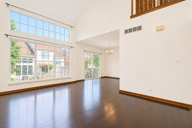 Building Photo - 2239 Seaver Ln