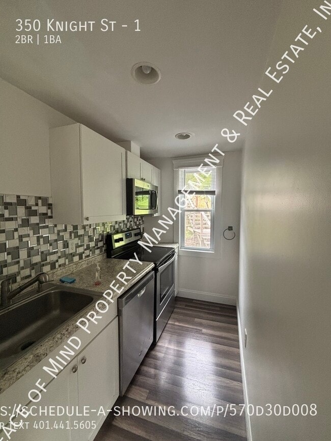 Primary Photo - 350 Knight St