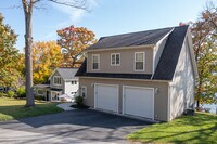 Building Photo - 4027 Graywood N