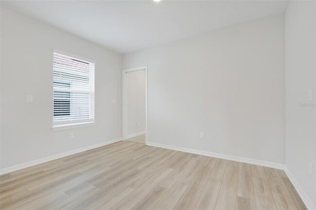 Building Photo - 7357 Ivy Tendril Ave