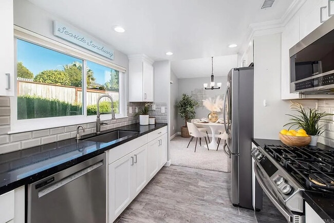 Building Photo - 2725 Glasgow Dr