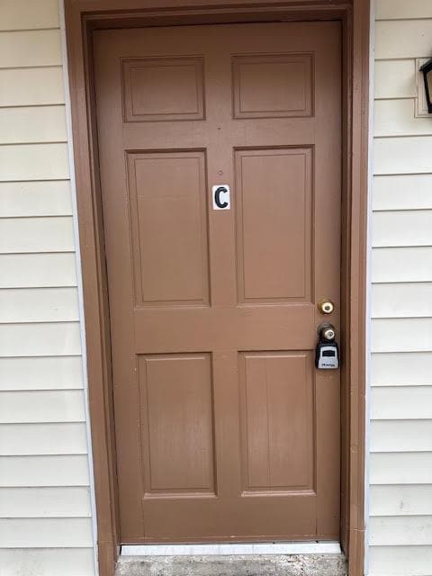 Building Photo - 204 S Military Rd