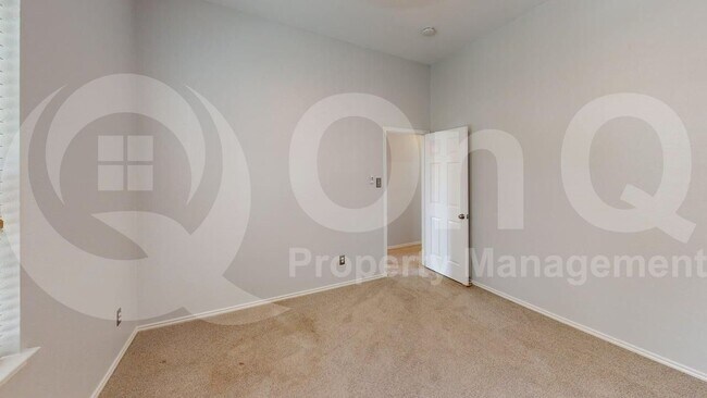 Building Photo - 2208 Lanshire Dr