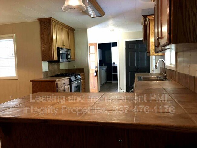 Building Photo - 310 S Audubon Blvd