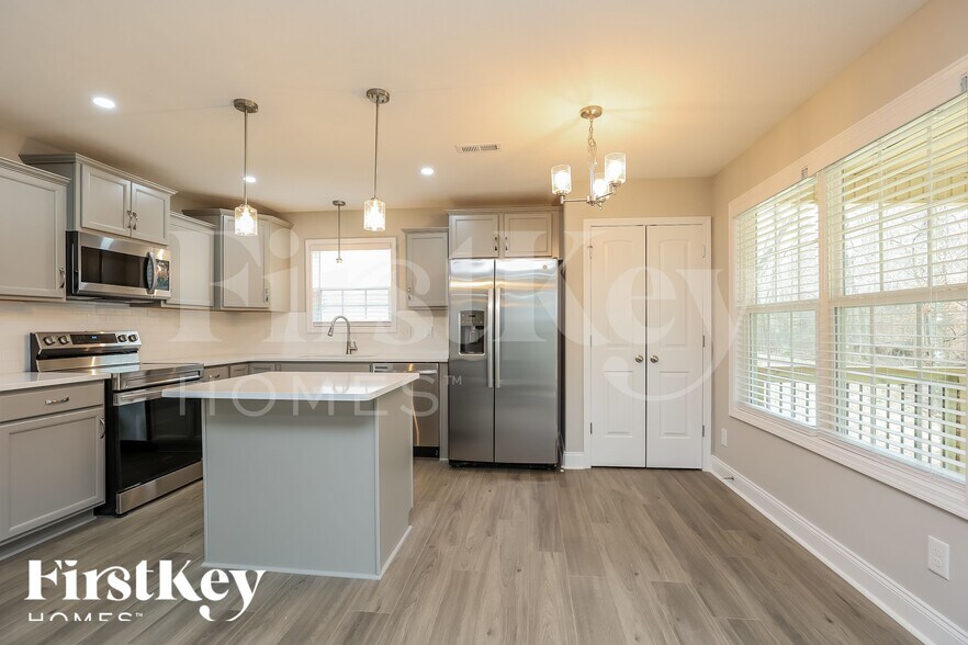 Building Photo - 1094 Winesap Rd