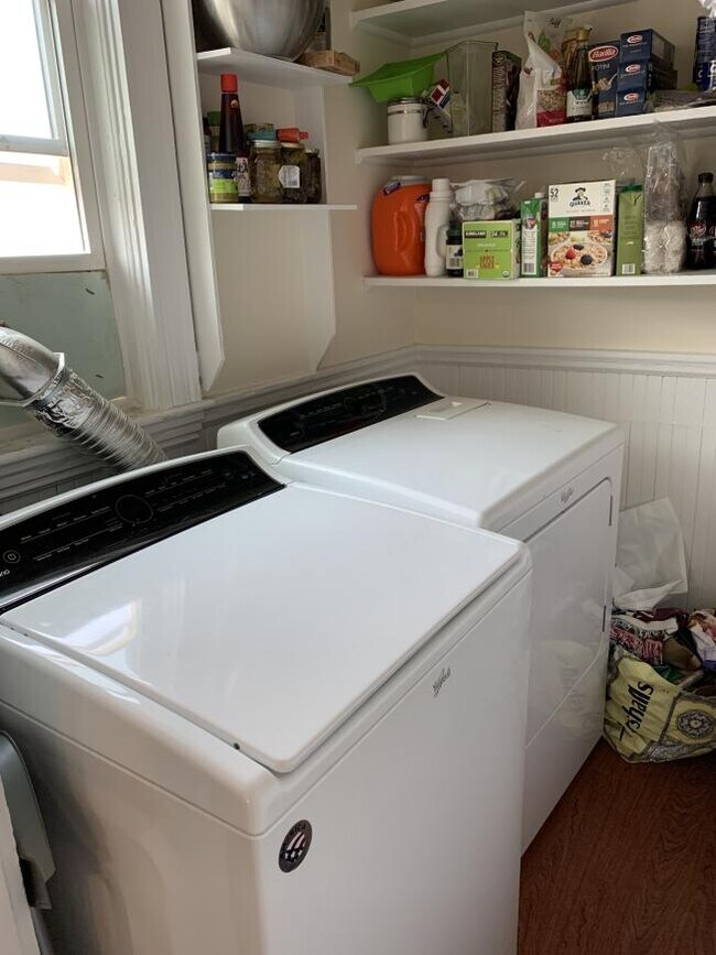 Building Photo - 4.0 bedroom in Somerville Massachusetts 02143