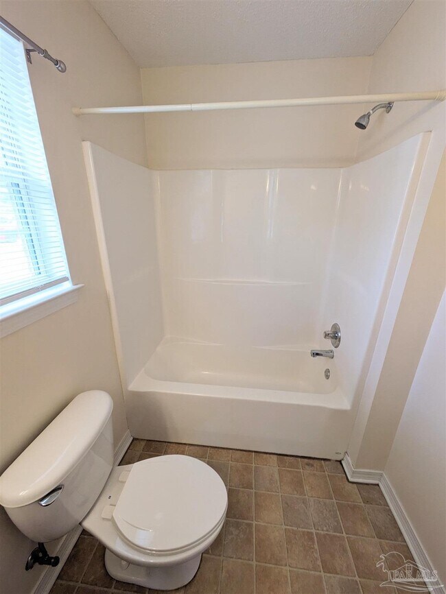 Building Photo - 4920 Mayo Cir