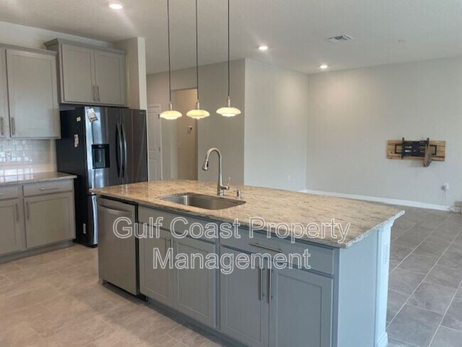 Building Photo - 2207 Midnight Pearl Dr