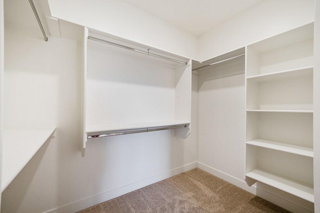 Building Photo - 6068 S White Trails Dr