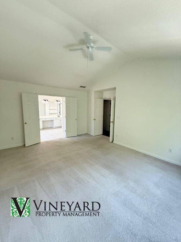 Building Photo - 303 Don Pierre Way