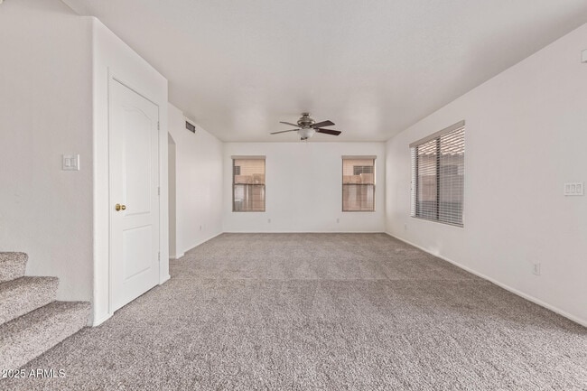 Building Photo - 2432 W Blue Sky Dr