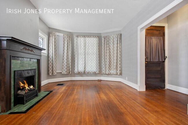 Building Photo - 54 Anderson Pl