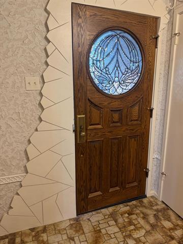 Building Photo - 2309 Richwood Dr