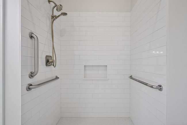 Building Photo - 89 Fishburne St