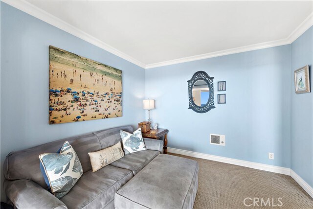 Building Photo - 405 Avenida Granada