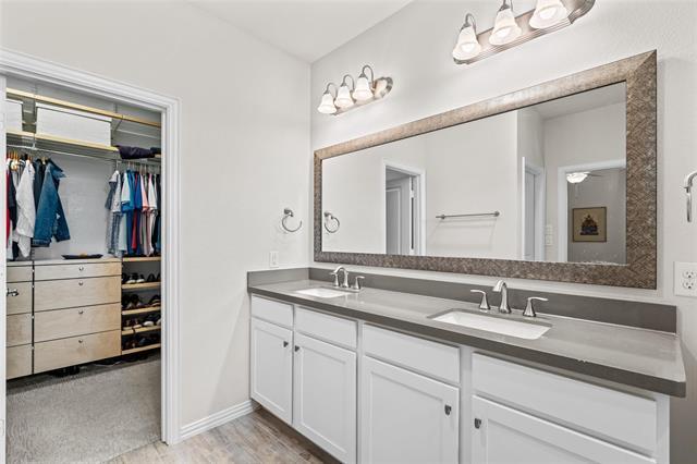 Building Photo - 17729 Coralberry Dr