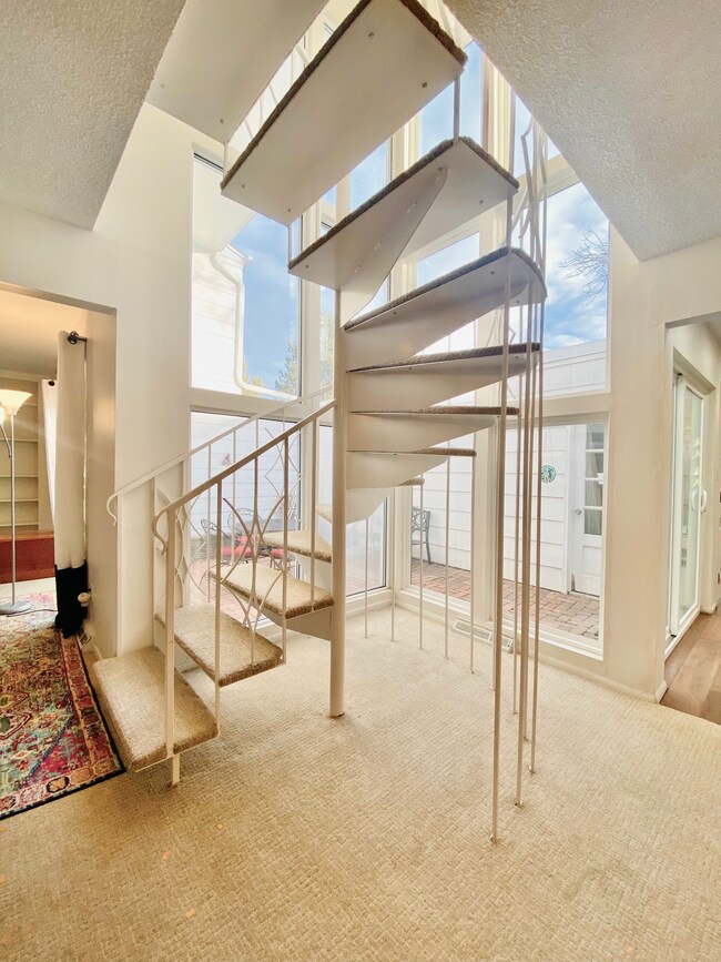 Spiral Staircase - 3268 S Oneida Way
