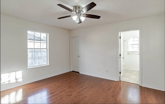 Building Photo - 8361 Jeptha Ct