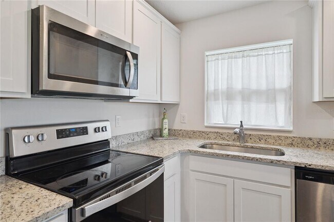 Building Photo - 12965 Del Lago Dr