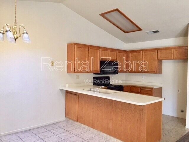 Building Photo - 3054 W Queens Cir