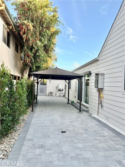 Building Photo - 1040 Ruberta Ave