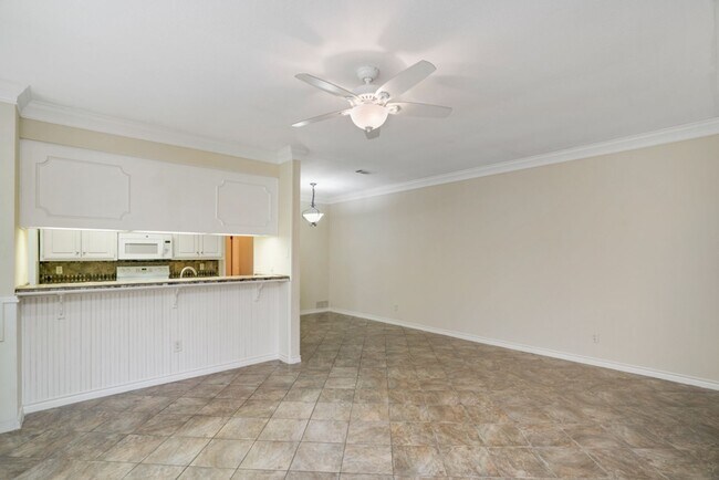 Building Photo - 2208 Indian Trail