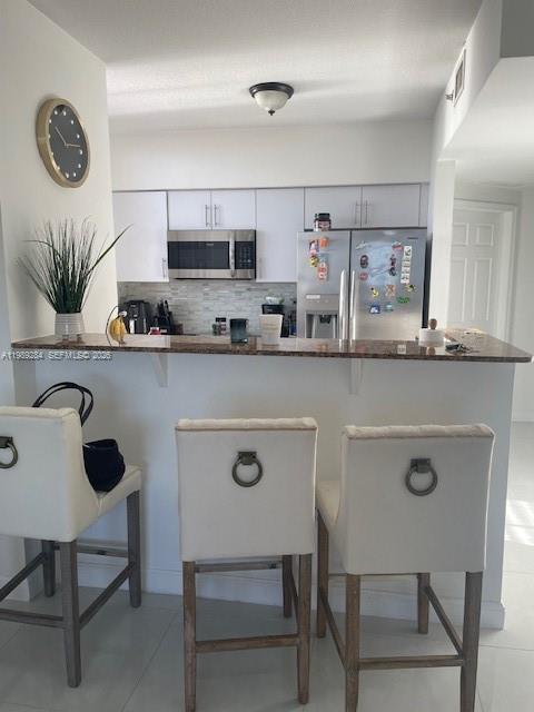 Building Photo - 215 SW 42nd Ave